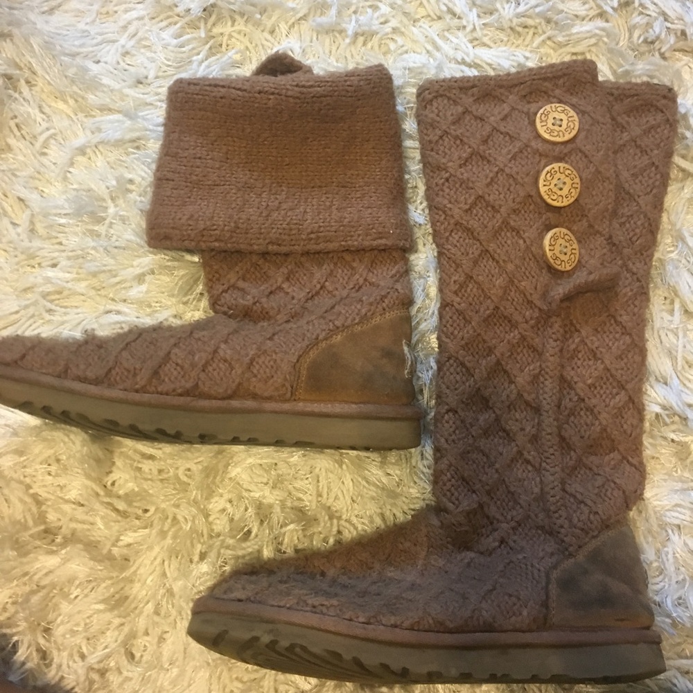 Knit ugg boots